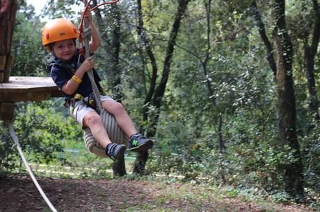 Los 20 mejores lugares para disfrutar de Barcelona en familia Aira-Natura-tirolinas