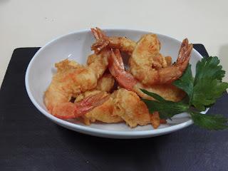 LANGOSTINOS EN TEMPURA DE COCO ( SIN GLUTEN LANGOSTINOS EN TEMPURA DE COCO ( SIN GLUTEN