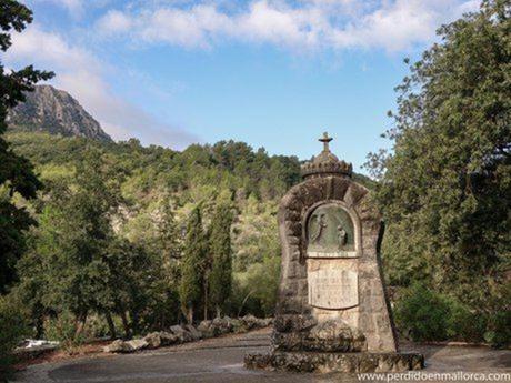 Lovely places | Monasterio de Lluc