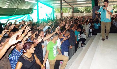 #SOS #OfensivaContraIglesiasApostolicas en #Cuba #SOS