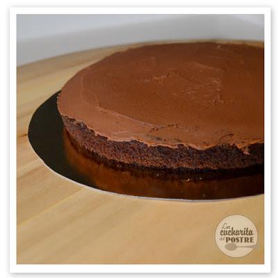 TARTA MUERTE POR CHOCOLATE / DEATH BY CHOCOLATE LAYER CAKE TARTA MUERTE POR CHOCOLATE / DEATH BY CHOCOLATE LAYER CAKE