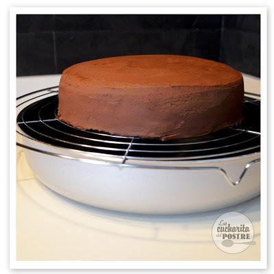 TARTA MUERTE POR CHOCOLATE / DEATH BY CHOCOLATE LAYER CAKE TARTA MUERTE POR CHOCOLATE / DEATH BY CHOCOLATE LAYER CAKE