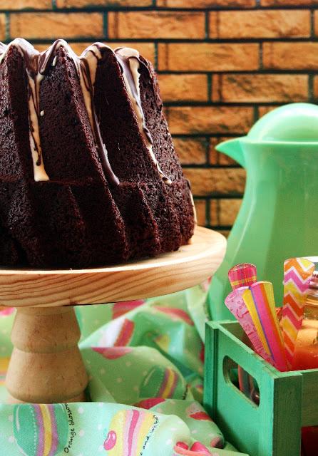 Cava & Chocolate Bundt Cake