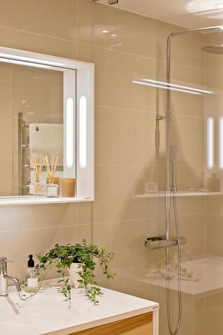 madera blanca estilo nórdico escandinavo estilo nórdico costero estilo limpio y ordenado estilo hamptons decoración interiores decoración en blanco decoración con textiles y texturas casas nórdicas junto al mar madera blanca estilo nórdico escandinavo estilo nórdico costero estilo limpio y ordenado estilo hamptons decoración interiores decoración en blanco decoración con textiles y texturas casas nórdicas junto al mar