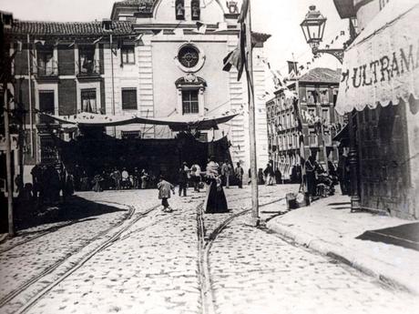 Crónica de sangre. Los niños del Canal (1884) plaza-cebada-1890