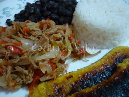 Carne Mechada Venezolana para Pabellón Criollo o rellenar unas Arepas