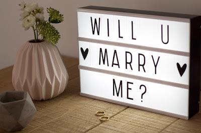 Pon una caja de luz en tu boda Pon una caja de luz en tu boda