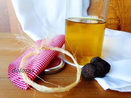 Cómo hacer aceite de trufa negra (tuber melanosporum) Cómo hacer aceite de trufa negra (tuber melanosporum)