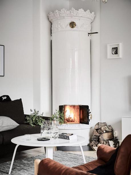 ventanas nórdicas repisa alfeizar ventana plantas portavelas decoración estilo nórdico escandinavo espacio almacenaje exposición decoración pisos pequeños cocina nórdica blog decoración nórdica Baldas bajo las ventanas ventanas nórdicas repisa alfeizar ventana plantas portavelas decoración estilo nórdico escandinavo espacio almacenaje exposición decoración pisos pequeños cocina nórdica blog decoración nórdica Baldas bajo las ventanas