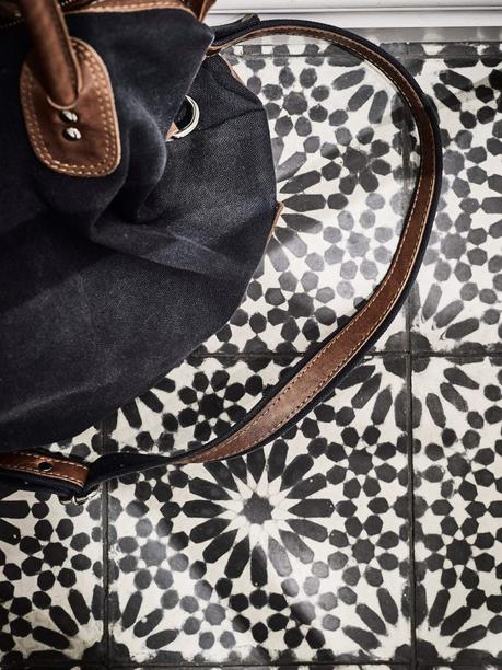 ventanas nórdicas repisa alfeizar ventana plantas portavelas decoración estilo nórdico escandinavo espacio almacenaje exposición decoración pisos pequeños cocina nórdica blog decoración nórdica Baldas bajo las ventanas ventanas nórdicas repisa alfeizar ventana plantas portavelas decoración estilo nórdico escandinavo espacio almacenaje exposición decoración pisos pequeños cocina nórdica blog decoración nórdica Baldas bajo las ventanas