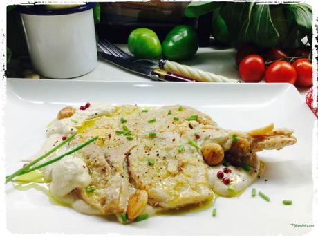 Pollo en salsa de almendras Pollo en salsa de almendras 3