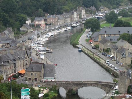 Dinan; en el corazón de Bretaña Dinan; en el corazón de Bretaña