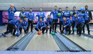 Jesús Velasco diseñó una sesión de convivencia de Movistar Inter en la bolera Bowling Park