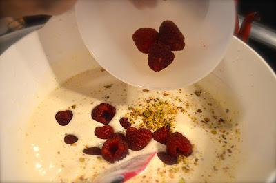 HELADO CASERO DE FRUTAS Y FRUTOS SECOS... HELADO CASERO DE FRUTAS Y FRUTOS SECOS...