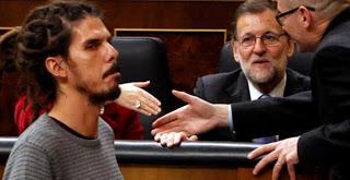 CUANDO LA RASTA, COMO EL GRAJO, VUELA BAJO... CUANDO LA RASTA, COMO EL GRAJO, VUELA BAJO...