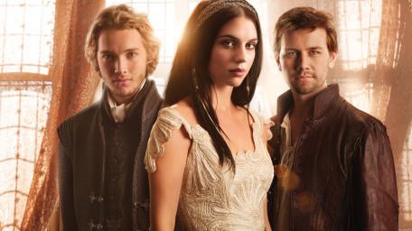 Series: Versailles y Reign