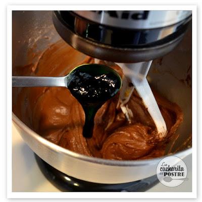CUPCAKES DE MENTA Y CHOCOLATE / MINT AND CHOCOLATE CUPCAKES CUPCAKES DE MENTA Y CHOCOLATE / MINT AND CHOCOLATE CUPCAKES