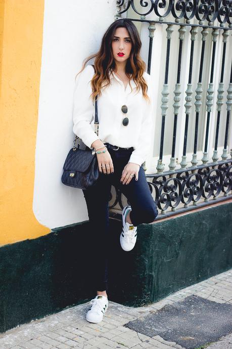 ADIDAS SUPERSTAR white shirt