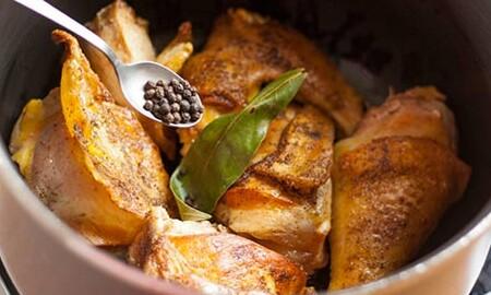 Pollo con laurel Pollo con laurel