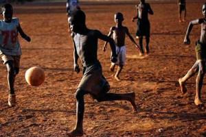 Diamantes negros: la cara fea del fútbol