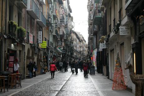 Pamplona: La ciudad más allá de San Fermín estafetaCallePamplona