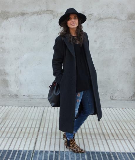 long grey coat - leopard booties - fedora hat - fashion blogger outfit 