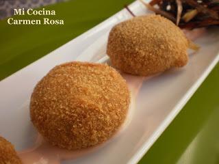 CROQUETAS DE CARRILLADA IBERICA GUISADAS AL VINO TINTO CON MAYONESA DE KIMUCHI