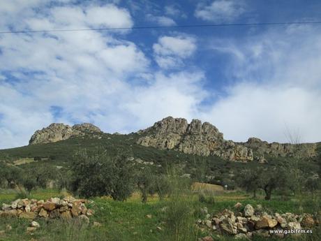 Por la Sierra de Hornachos Por la Sierra de Hornachos