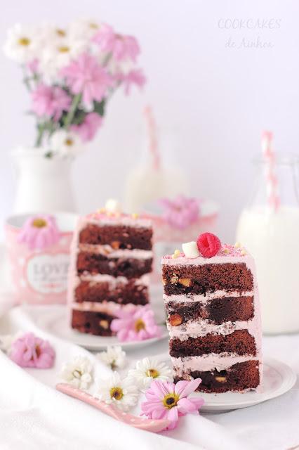 LAYER CAKE DE BROWNIE Y FRAMBUESA