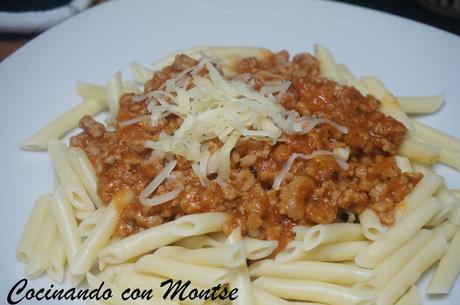 Macarrones a la boloñesa