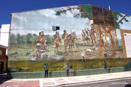 Trampantojo. Centenario 10 Increíbles Trampantojos y murales en Navalcarnero por Alberto Pirrongelli