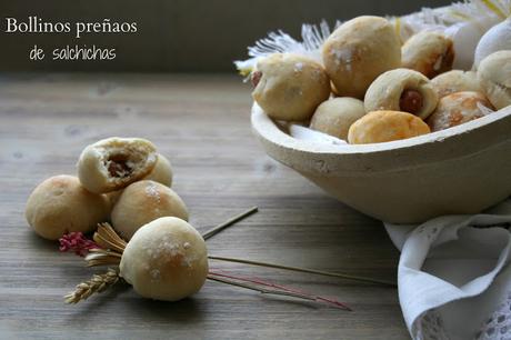 Bollinos preñaos, salchichas