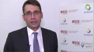 Las puertas giratorias colocan a un “lobbista” de la farmacéutica Sanofi al frente de la Sanidad catalana David Elvira