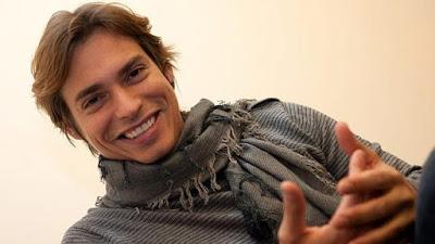 Carlos Baute y Astrid Klisans esperan su primer bebé Carlos Baute y Astrid Klisans esperan su primer bebé