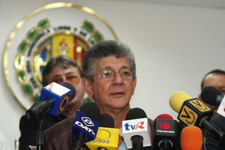 Ramos Allup: AN abrirá procedimiento por desacato a ministros de la economía 18