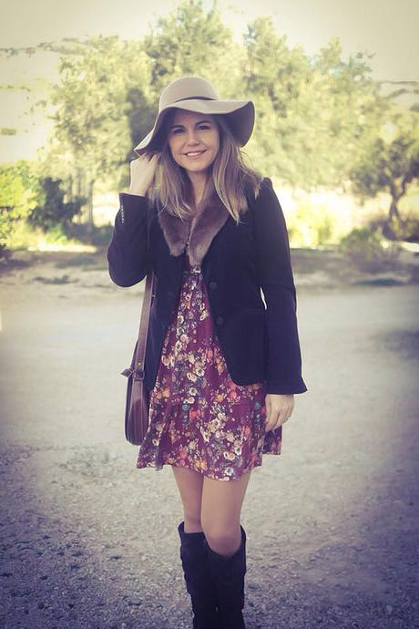 Vestido boho/hippie de flores: outfits