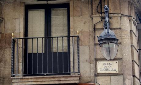 PLAÇA DE LA CUCURULLA, A LA BARCELONA D' ABANS, D' AVUI I DE SEMPRE...23-01-2016...!!! PLAÇA DE LA CUCURULLA, A LA BARCELONA D' ABANS, D' AVUI I DE SEMPRE...23-01-2016...!!!
