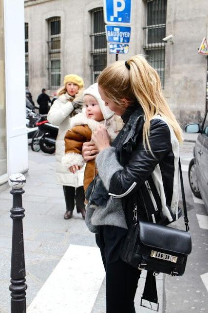 STREET STYLE INSPIRATION; MOM & BABIES.-