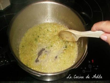 Filetes de ternera en salsa con champiñones Filetes de ternera en salsa con champiñones
