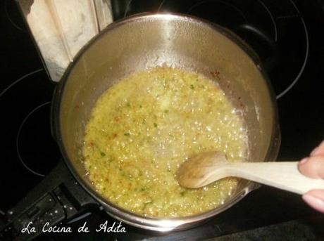 Filetes de ternera en salsa con champiñones Filetes de ternera en salsa con champiñones