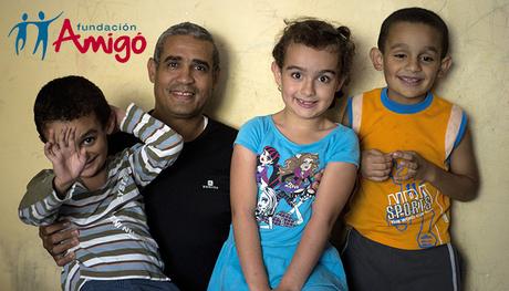 Servicio gratuito de resolución de conflictos entre adolescentes y familias Fundación Amigó Familia de Rosario y Carlos - Covadonga 90