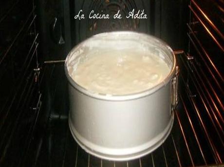 Tarta de yema con nata Tarta de yema con nata