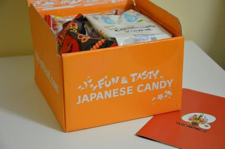 TOKYOTREAT: Unboxing Japanese Candy!!!