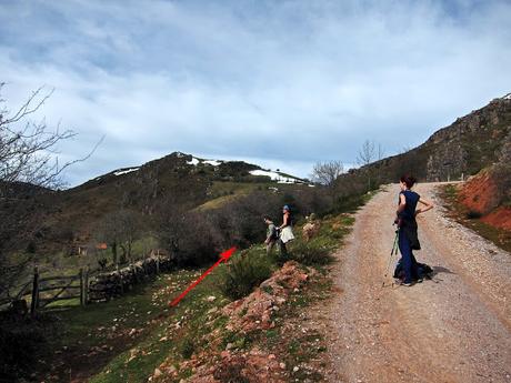 Picos la Berza y Redondo desde Taja