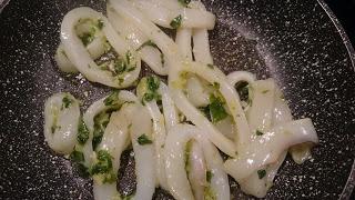 QUINOA CON CALAMARES (Healthy Fast Recipes) QUINOA CON CALAMARES (Healthy Fast Recipes)