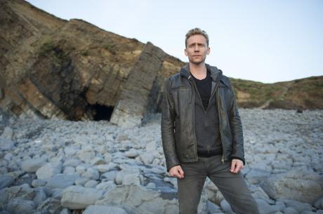 #AMC reveló el afiche oficial de #TheNightManager. Estreno, 22 de febrero de 2016