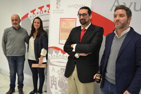 Un cocinero y un arqueólogo elaboran Tierras de Antequera, un menú neolítico compuesto con ingredientes de la época