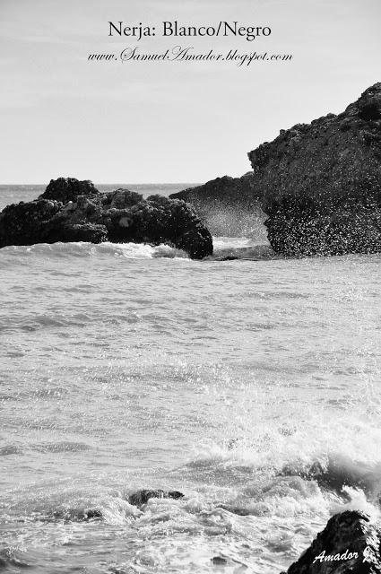 NERJA (MÁLAGA): FOTOGRAFÍAS EN BLANCO/NEGRO