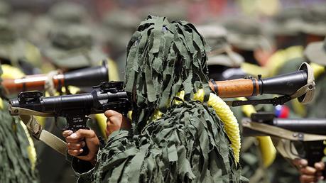 Militares de Colombia y Venezuela intercambian disparos en zona fronteriza 56ae3cd5c46188de1a8b45df