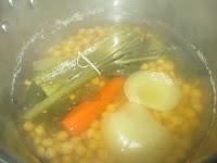 POTAJE DE GARBANZOS Potaje garbanzos